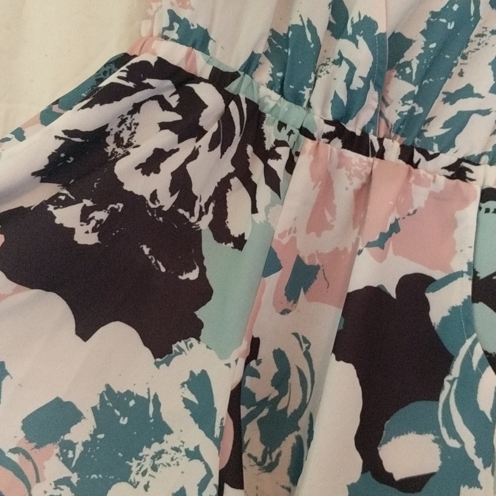 Romper - Picture 3 of 3
